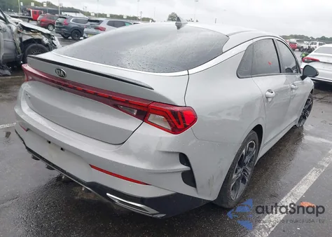 2021 Kia K5 Gt-Line z USA, uszkodzony, nr VIN 5XXG64J26MG057215